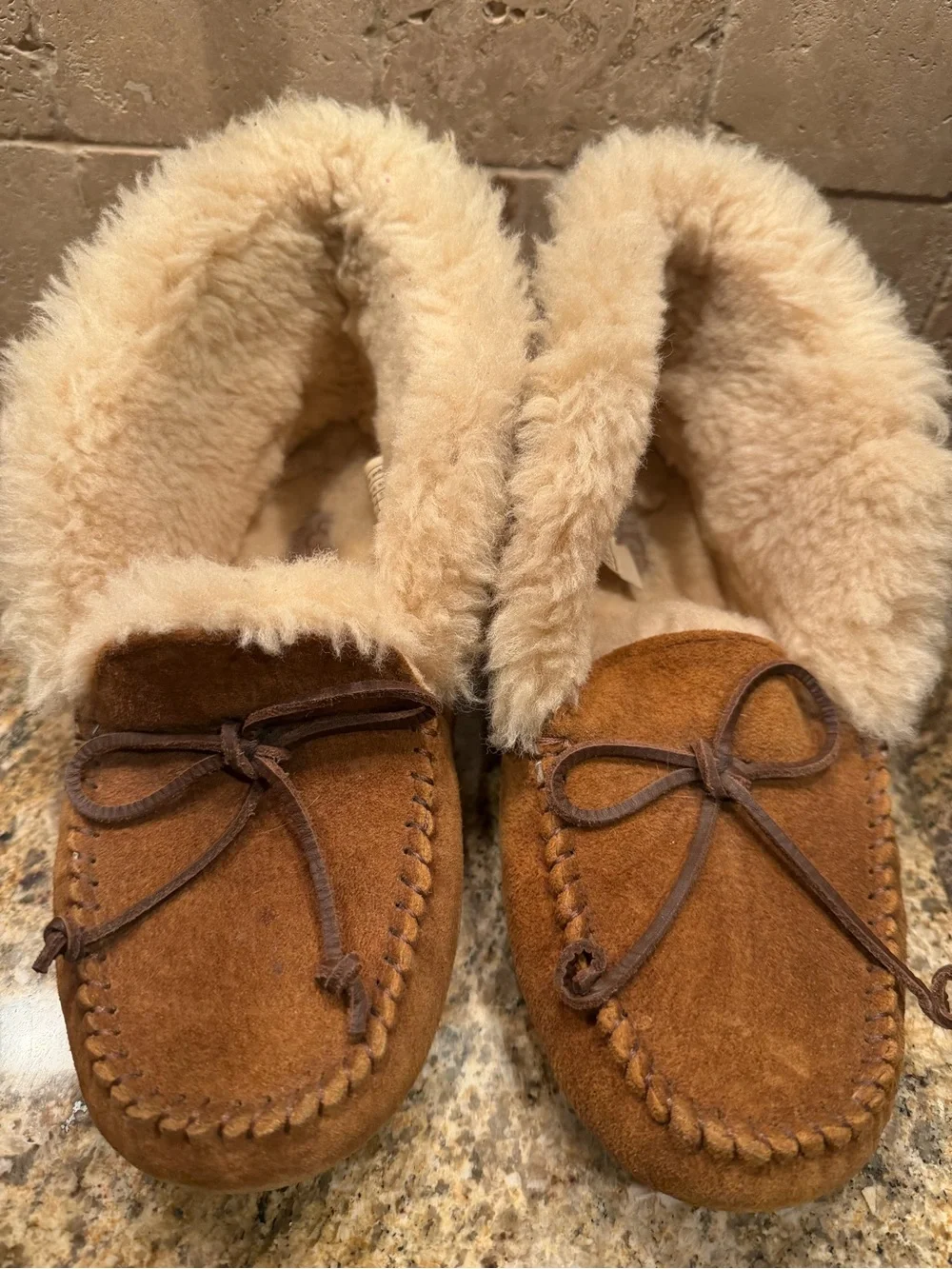Size-6 Ugg high back fur slippers